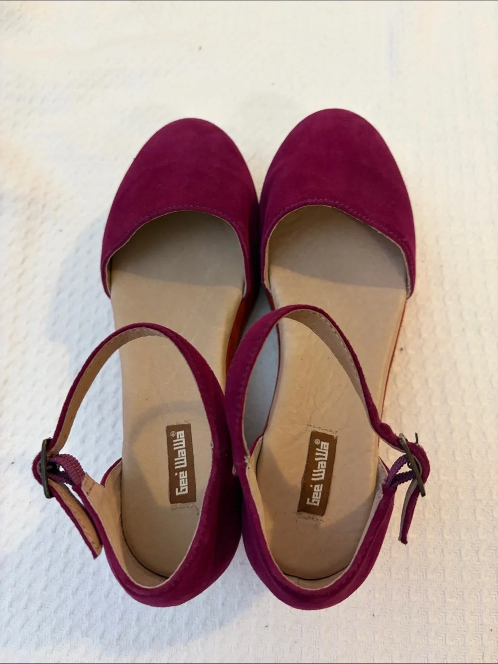 Gee Wawa Leather Suede Two-Tone Magenta & Red Ankle Strap Platforms Size 6M